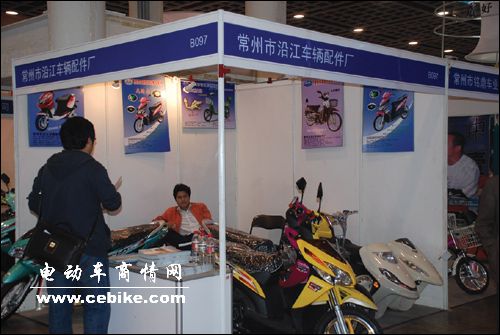 沿江車輛 品質卓越，源于特色企業的燈具塑件匠心制造